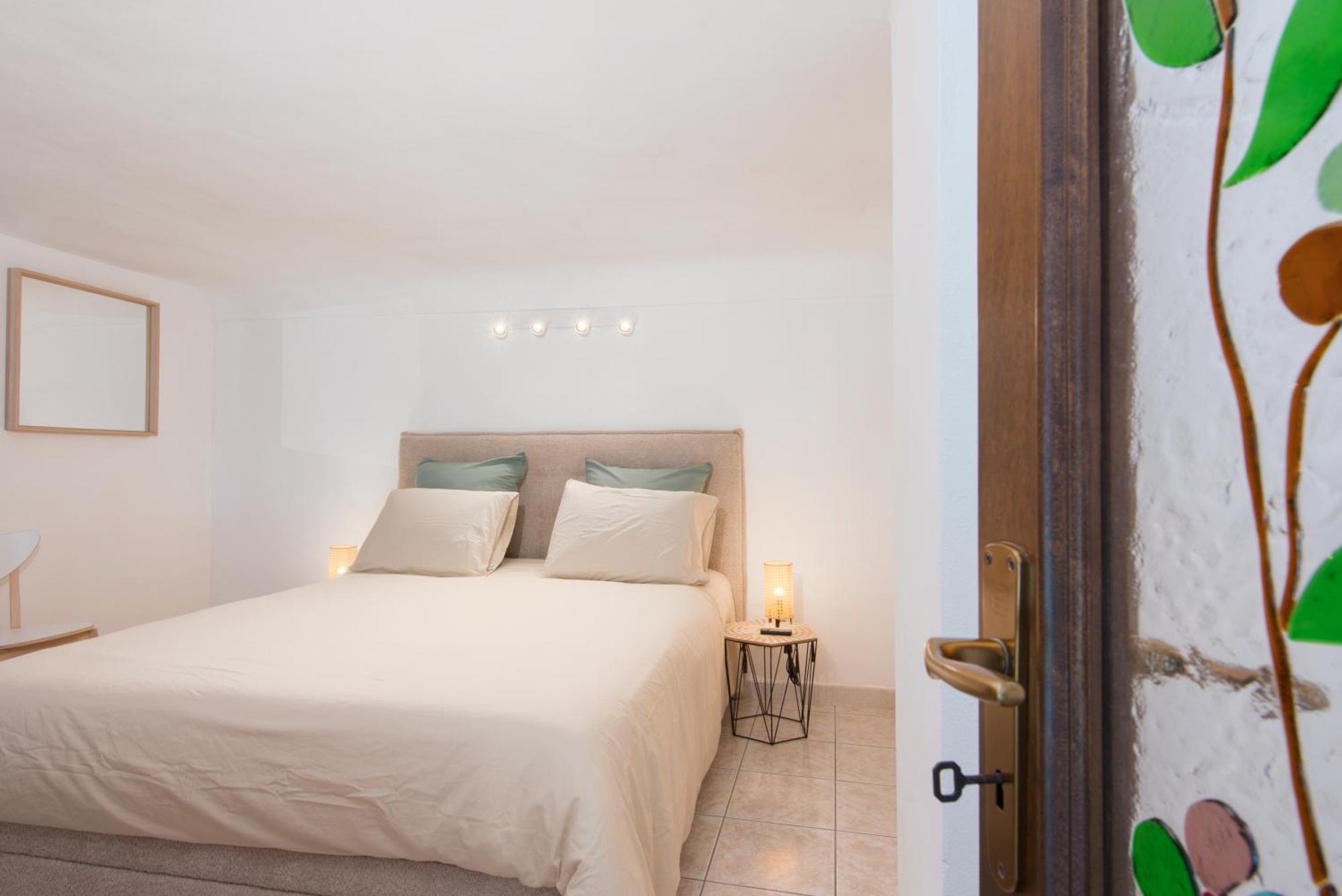 מנטון Oliviers -Agreable 2 Pieces Dans Maison Bourgeoise מראה חיצוני תמונה